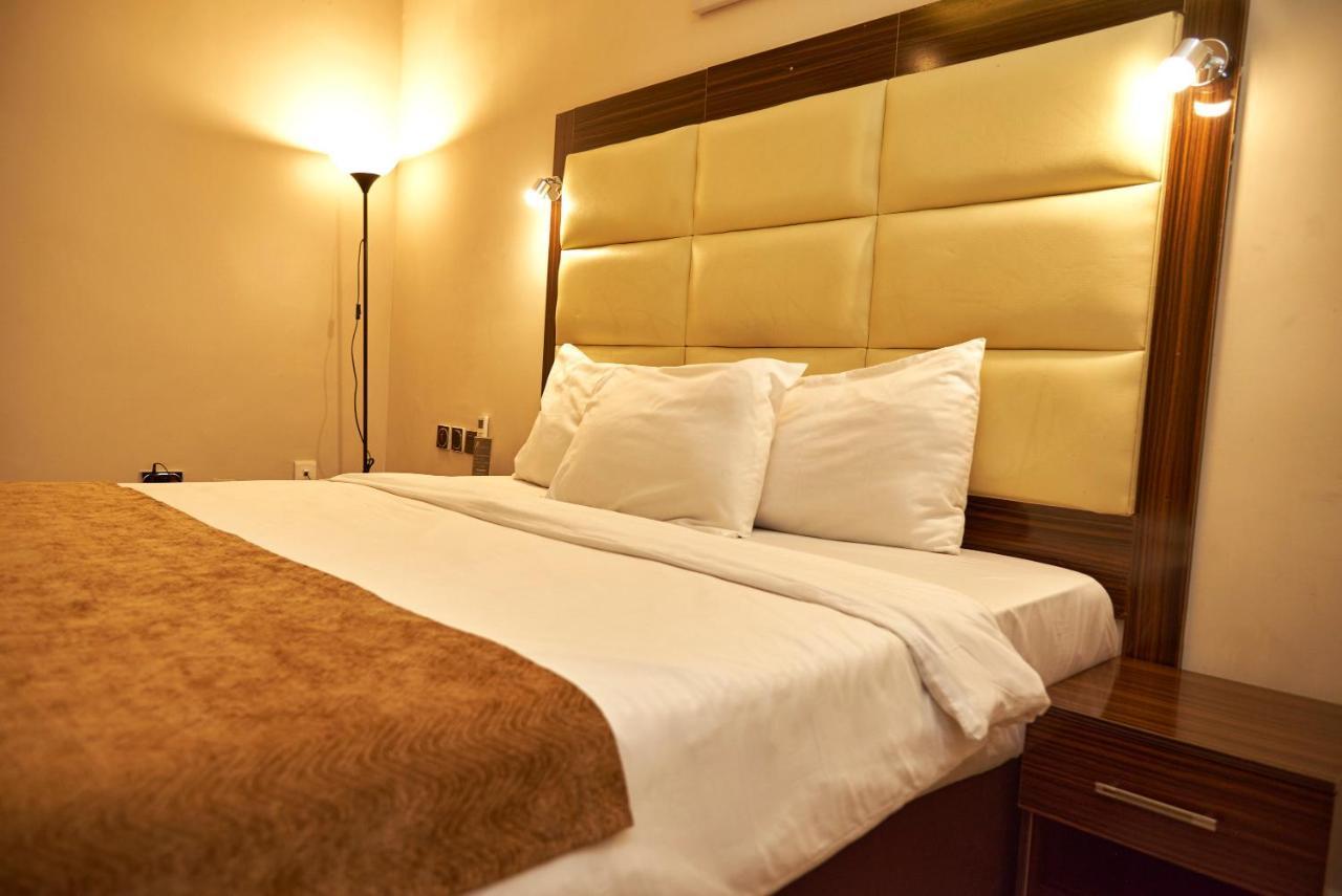 Mayfair Hotel Maitama Abuja Eksteriør billede