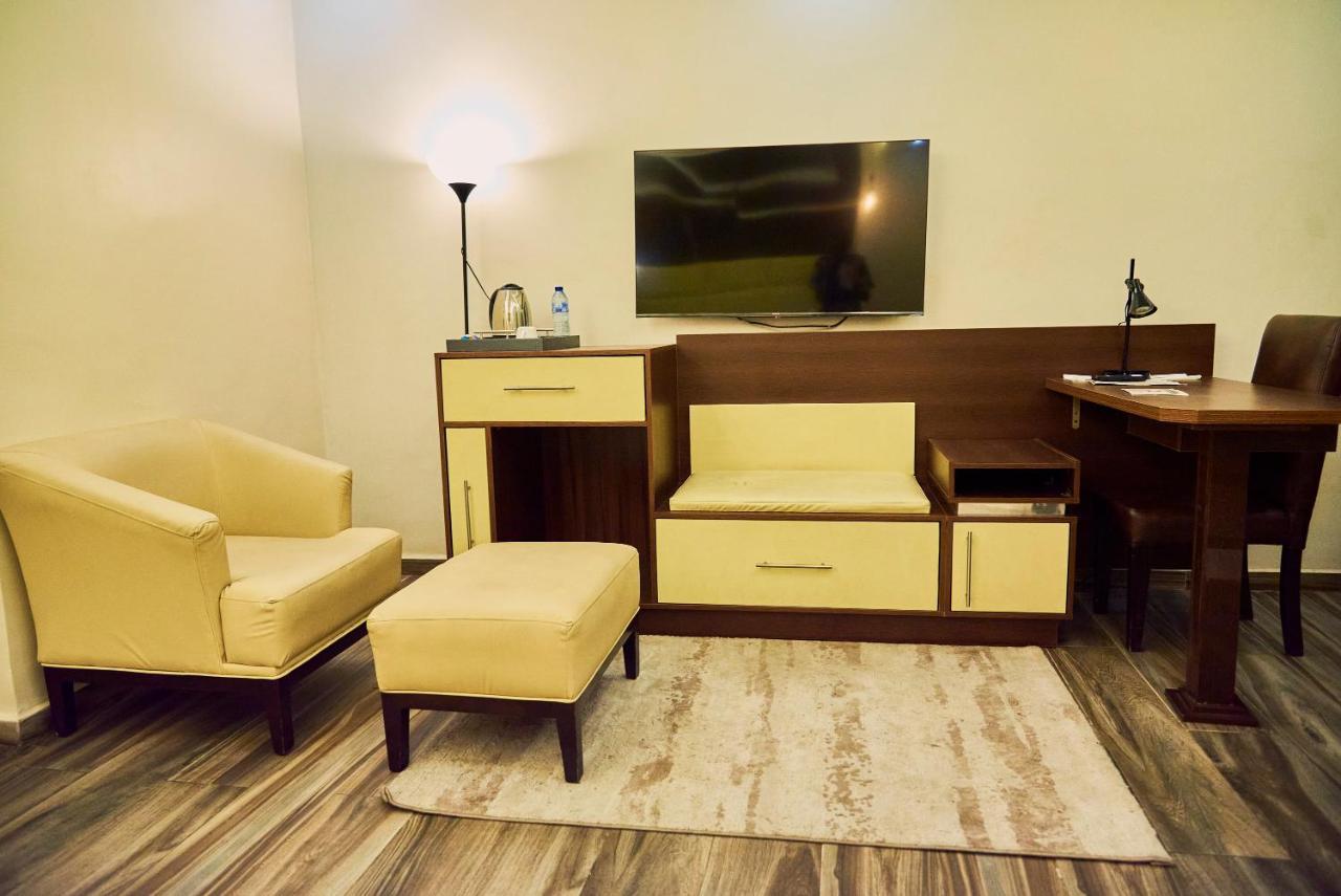 Mayfair Hotel Maitama Abuja Eksteriør billede